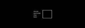 黑色背景上的白色文字和正方形，寫著think outside the box