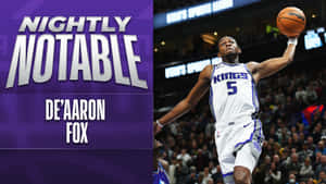 De'Aaron Fox 在半空中身穿國王隊球衣於比賽中投籃。 — 籃球 壁紙