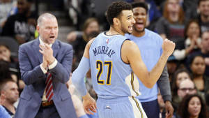 籃球運動員賈馬爾·穆雷在比賽中完成一次進攻後慶祝。 — 酷籃球 壁紙