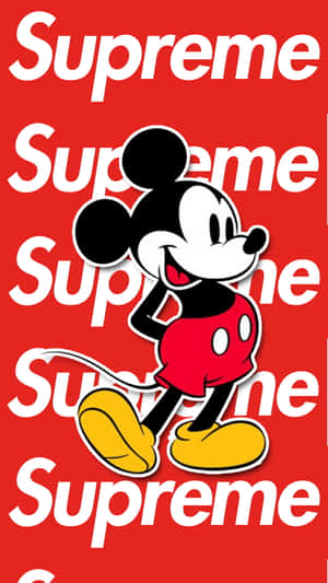米奇老鼠穿著紅色短褲和黃色鞋子，背景為紅色Supreme標誌。 — 卡通 壁紙
