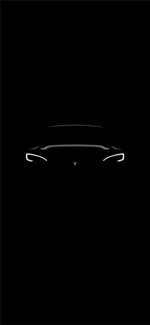 黑色背景上Tesla汽車前部輪廓帶發光車頭燈 — Xiaomi 15 壁紙