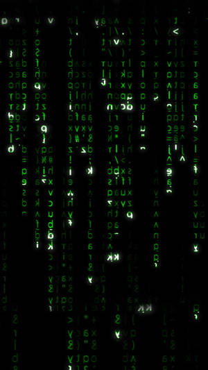 綠色數位代碼像 Matrix 一樣落在黑色螢幕上。