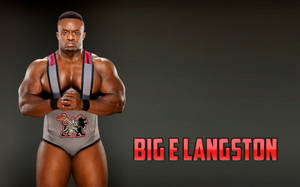 職業摔角手 Big E Langston 穿著摔角裝備為宣傳照擺姿勢。 — 尼可拉斯·凱吉 壁紙
