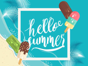 Hello summer 文字被冰棒和棕櫚葉環繞在藍色背景上。