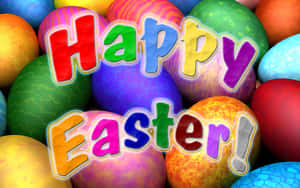 被色彩繽紛的裝飾彩蛋環繞的Happy Easter文字。 — 16:10 壁紙