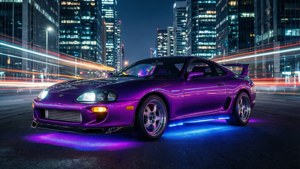 紫色跑車配霓虹燈在夜晚城市中飛馳。 — Toyota Supra 壁紙