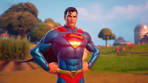 Fortnite中的超人站在陽光明媚的農場環境中，有樹木和穀倉。 — 舊金山 iPhone 壁紙
