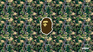 迷彩桌布，中央有 A BATHING APE 標誌。 — Bape 動態 壁紙