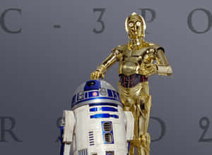 兩個星戰機器人C-3PO和R2-D2站在一起。 — 4K 星際大戰 壁紙