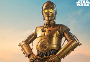 金色 C-3PO 機器人在日落天空下站立，眼睛發光。 — 星際大戰 iPad 壁紙