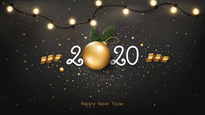 金色裝飾品，附有松枝和燈串，用於新年慶祝。 — 新年快樂 2020 壁紙