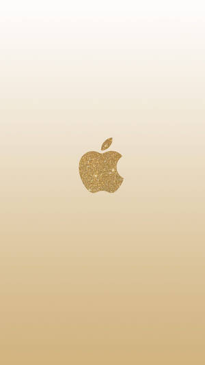 金色閃粉Apple標誌在米色漸變背景上。 — 紅色美學 iPhone 壁紙