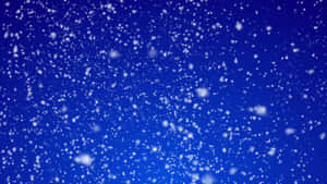 雪花在深藍色夜空中飄落 — 冬季風景 壁紙