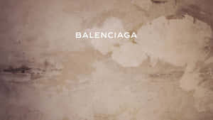 有紋理的牆壁，油漆剝落，白色 Balenciaga 標誌。 — 巴黎世家 壁紙