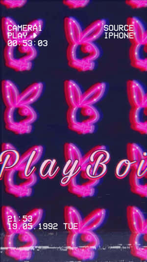 帶有數位故障效果和時間戳疊加的粉紅色霓虹燈Playboy兔子。 — 可愛又粉嫩 壁紙