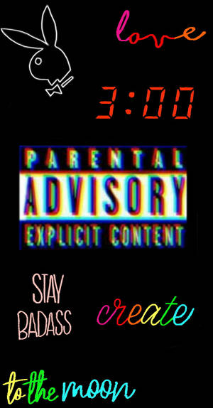 黑色背景上發光的霓虹文字和標誌，包括 Playboy、Parental Advisory 和勵志短語。 — 標誌 壁紙