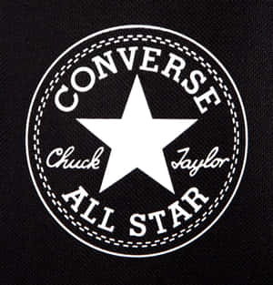 黑色布料上的Converse All Star標誌貼片 — Galaxy Z Flip7 FE 壁紙