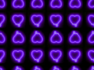 黑色背景上帶有融化滴落的紫色霓虹心形符號排列成網格。 — 霓虹紫 壁紙