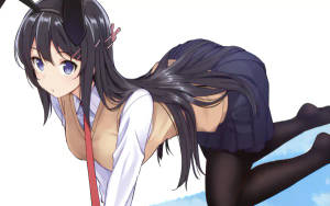 貓耳動漫女孩穿著校服在藍天下向前傾。 — 櫻島麻衣 壁紙
